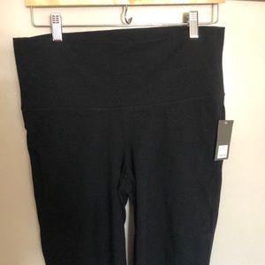 NWT Old Navy maternity active pants